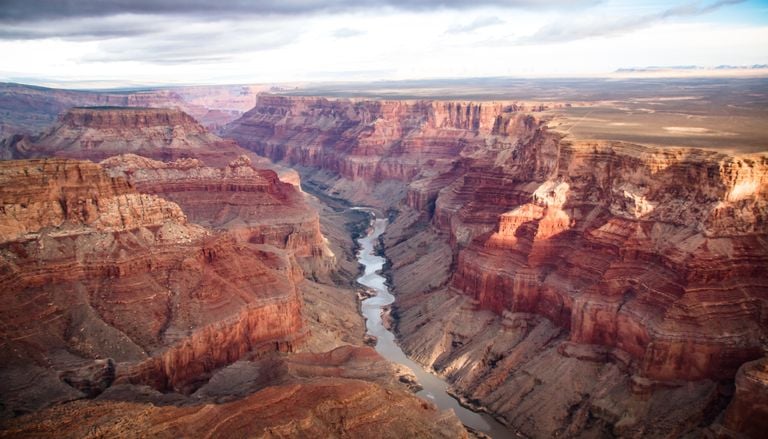 El gigantesco acantilado que borr&oacute; mil millones de a&ntilde;os de historia geol&oacute;gica en el Gran Ca&ntilde;&oacute;n