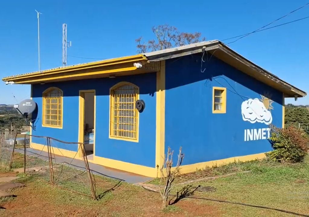 Escritório da estação do INMET de Lagoa Vermelha (RS) que foi fechado semana passada. Escritório da estação do INMET de Lagoa Vermelha (RS) que foi fechado semana passada.