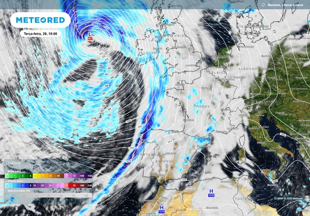 No mapa de previsão das 18:00 desta terça-feira, 29 de setembro, observa-se a frente fria a entrar pelo noroeste do território de Portugal continental, associada a uma depressão em processo de ciclogénese explosiva em pleno Atlântico Norte e cujo núcleo se posicionará a oes-noroeste da Irlanda.