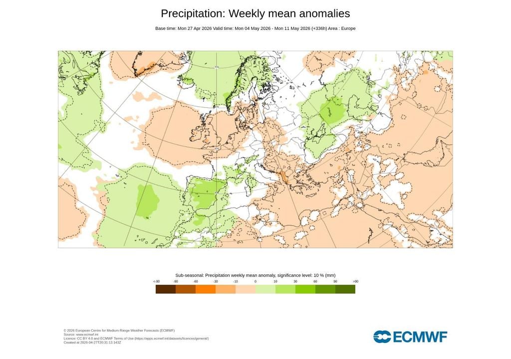 A primeira quinzena de maio poderá ser muito instável devido à ocorrência de aguaceiros e trovoadas em quase toda a geografia de Portugal, tanto continental como insular.