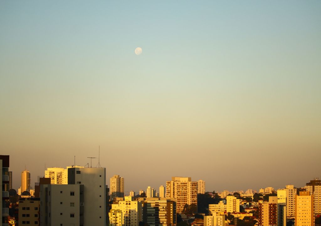 previsãoTempo seco para o Brasil