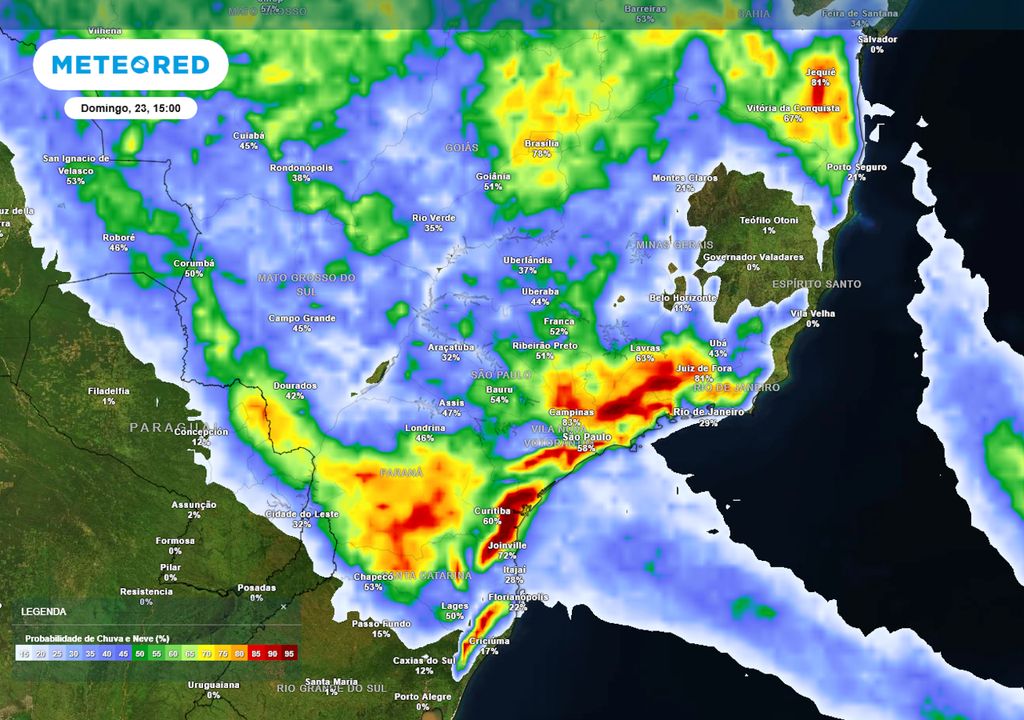 Previsão de probabilidade de chuva no domingo durante a tarde.