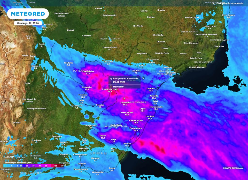Mapa de precipitação acumulada entre sexta-feira (20) e domingo (22), mostra pontos do PR e de SC com volumes acima de 90 mm. Mapa de precipitação acumulada entre sexta-feira (20) e domingo (22), mostra pontos do PR e de SC com volumes acima de 90 mm.