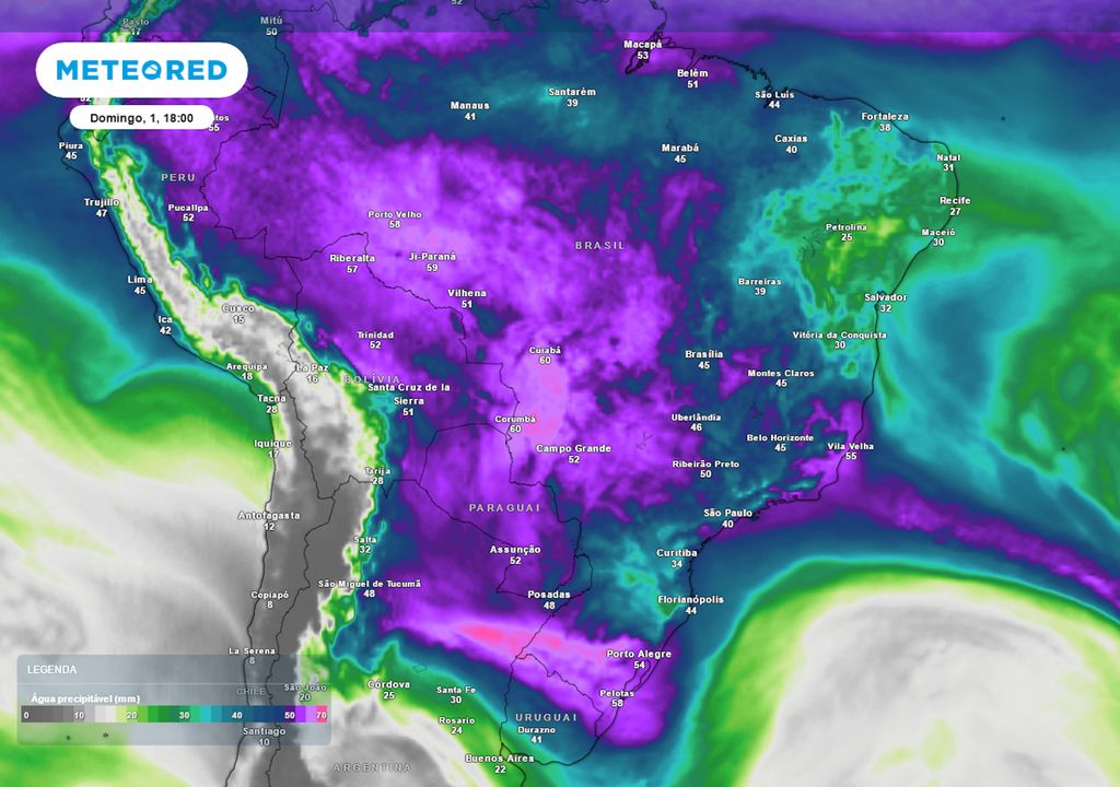 Previsão de água precipitável no domingo de tarde.
