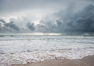 O tempo no Nordeste do Brasil: chuva em algumas capitais e frio chegando ao sul da Bahia a partir desta quarta-feira