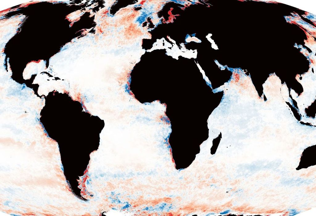 Mudanças nas zonas fóticas globais entre 2003 e 2022 são mostradas com áreas em vermelho indicando o escurecimento dos oceanos e em azul o clareamento. Ilustração: Thomas Davies/Universidade de Plymouth.