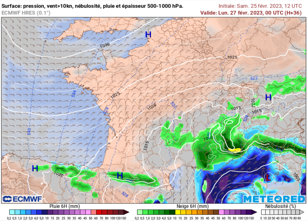 L'instabilité s'accentue dans le Sud-Est avec une dépression positionnée en Méditerranée. Plus anticyclonique sur la moitié Nord.