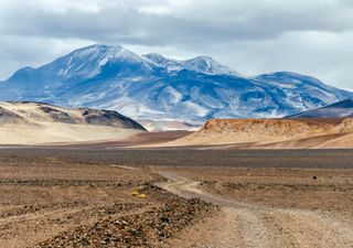 Ojos del Salado: fumarolas y lagunas a 6000 metros que simulan paisajes marcianos