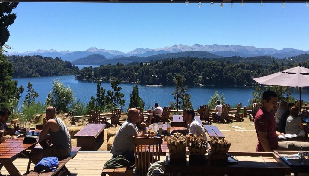 Cerveza Patagonia en el KM 24.7 de Circuito Chico, Bariloche. Cerveza Patagonia en el KM 24.7 de Circuito Chico, Bariloche.