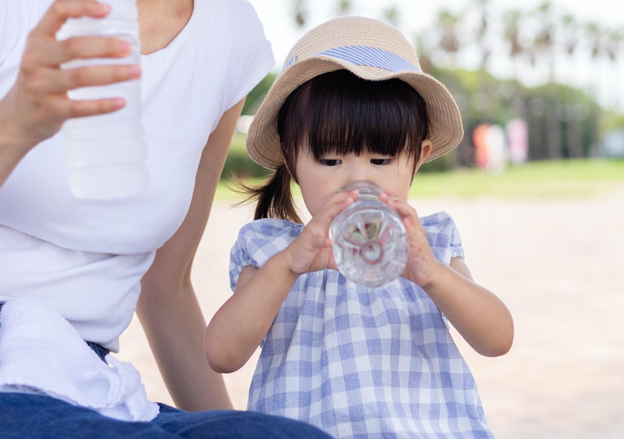 Para los bebés y niños, la deshidratación infantil puede ser peligrosa o incluso mortal.
