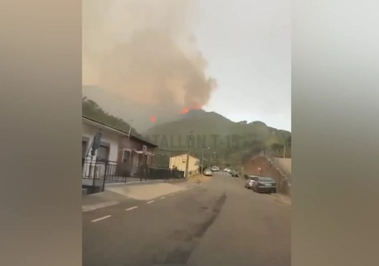 ¡Ola de grandes incendios azota España! En los últimos días, el fuego se ha extendido sin control por varias comunidades