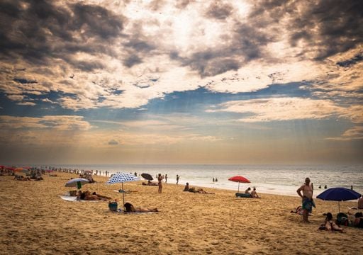 Onda de calor tem data para acabar; saiba quando e o que esperar da mudan&ccedil;a do tempo