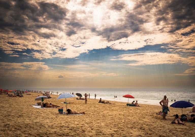 Onda de calor tem data para acabar; saiba quando e o que esperar da mudan&ccedil;a do tempo