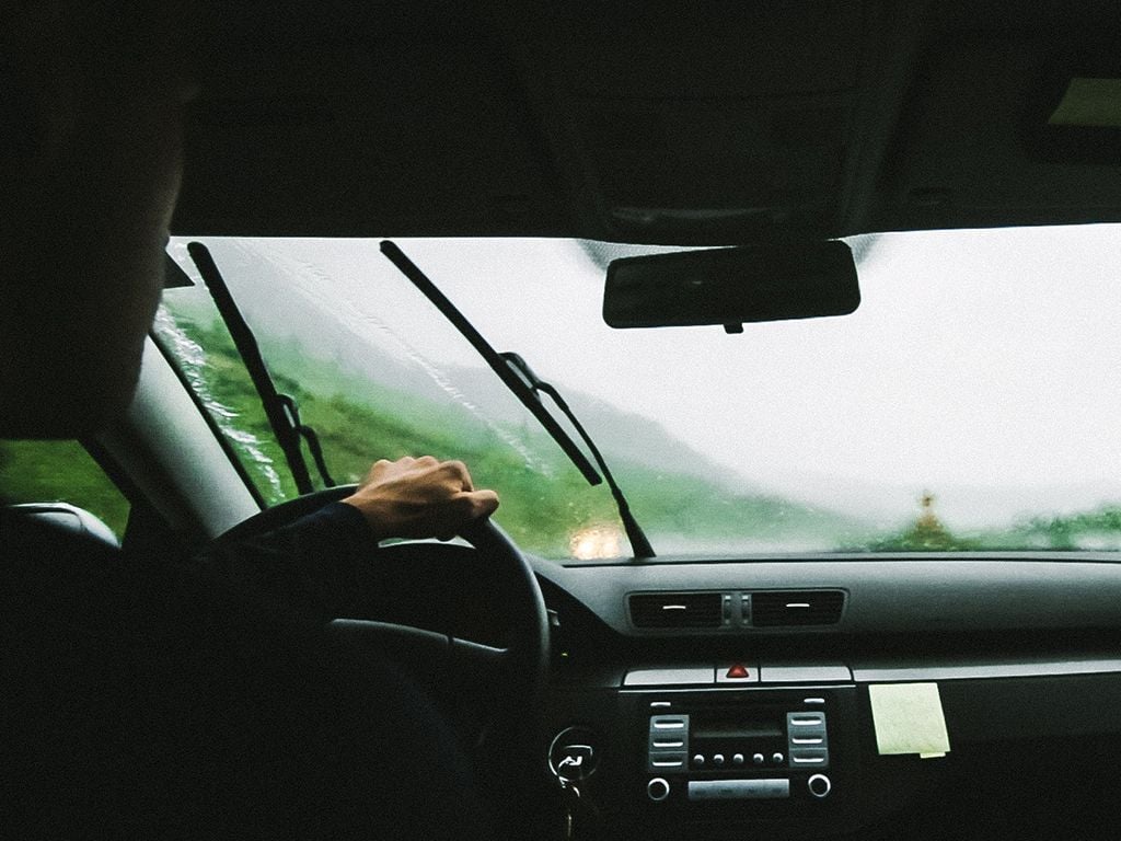 conducir con lluvia