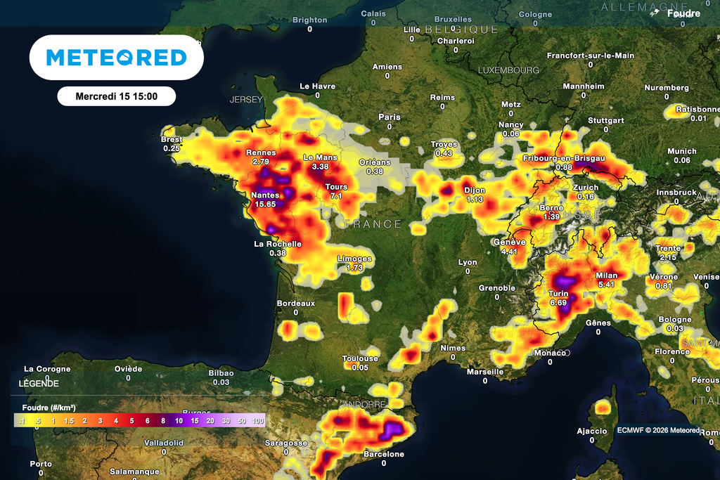 Des orages parfois violents attendus cet après-midi en France. Des orages parfois violents attendus cet après-midi en France.