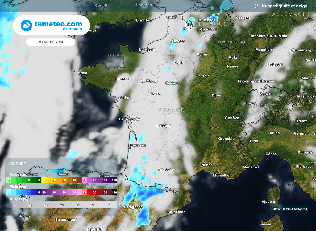 Grand soleil attendu à l'avant de la dégradation orageuse.