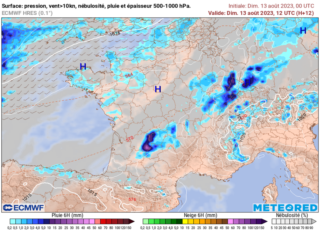 Des orages prendront place dès ce milieu de journée et se développeront plus largement en cours d'après-midi.