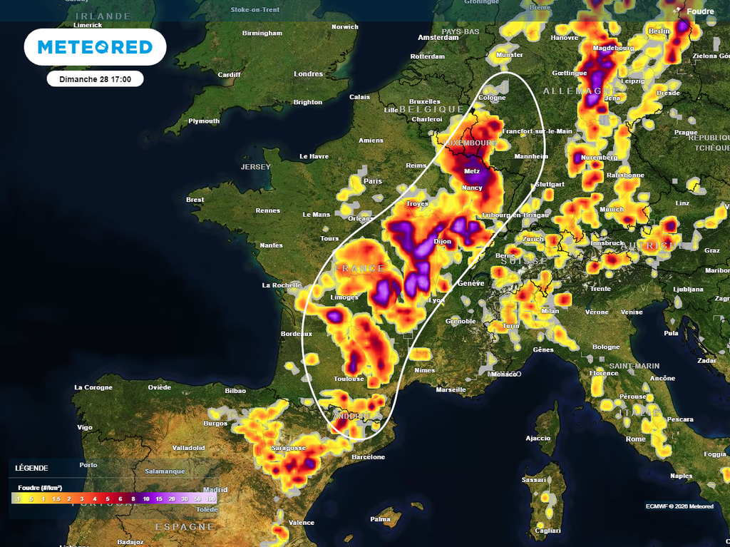 Les plus forts orages se décaleront du sud-ouest au nord-est de la France pour dimanche