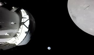 Orión realiza con éxito su primer sobrevuelo lunar a solo 130 km de la Luna