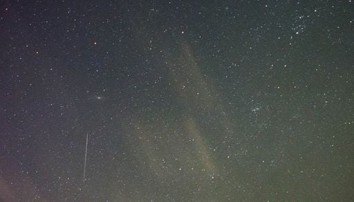 Orionidi 2026, le stelle cadenti di Halley: quando iniziare a cercarle e come osservarle dall&rsquo;Italia