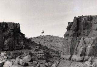 Ovnis são atraídos por água e atividade nuclear, afirma ex-oficial do Pentágono