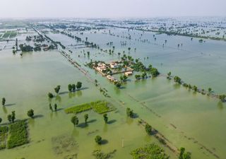 Pakistan still suffering aftermath of extreme floods