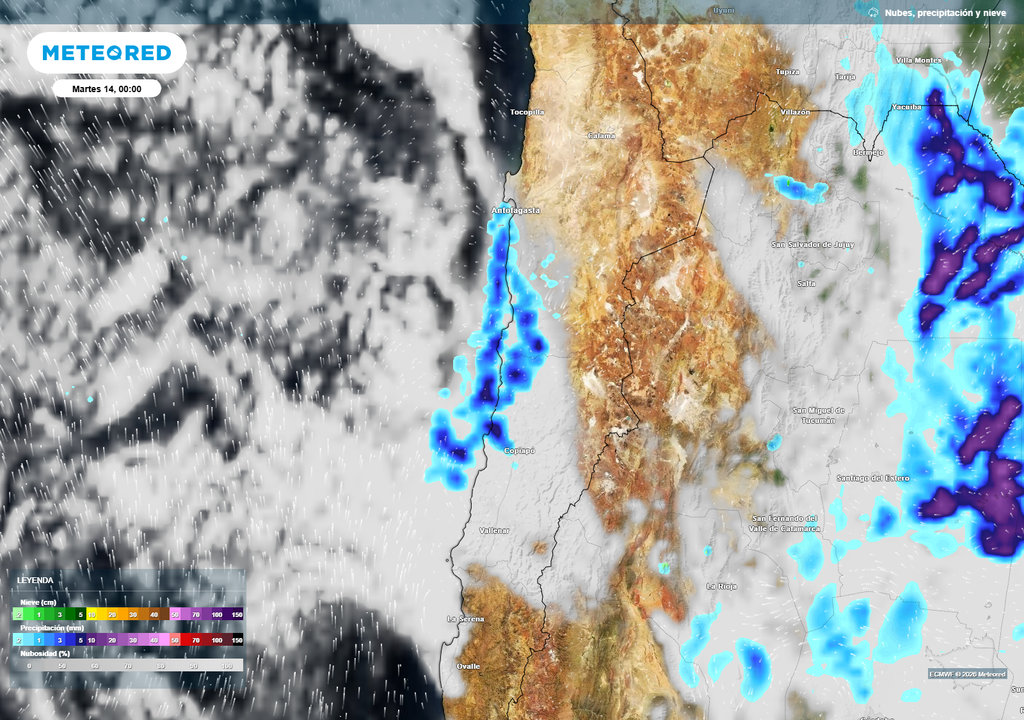 Martes con chubascos concentrados en el norte de Chile, asociados a inestabilidad en altura, mientras la nubosidad avanza desde el océano hacia la costa.