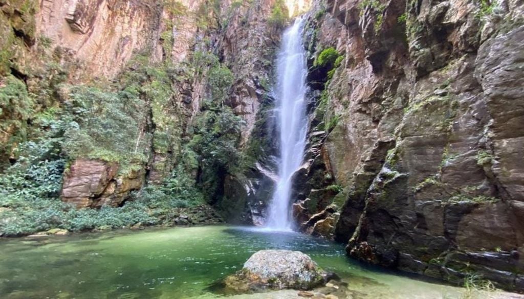 A Cachoeira do Alpinista, no Complexo do Paraíso Selvagem, na Serra da Canastra, Delfinópolis (MG). Crédito: Divulgação.