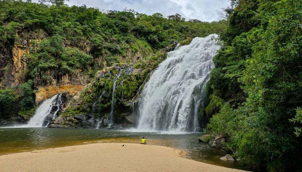A Cachoeira Maria Augusta, em Delfinópolis, Minas Gerais. Crédito: Divulgação.