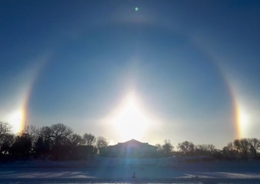 Parhelios: ¿por qué se pueden ver tres soles en el cielo?