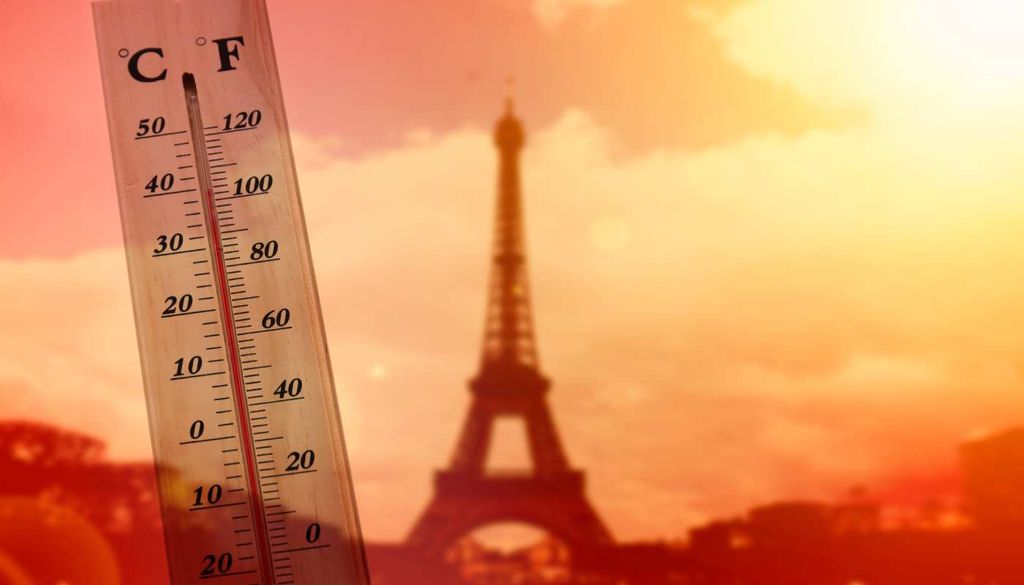 A capital francesa vive em 2026 um ano de calor excecional, com temperaturas elevadas a prolongarem-se muito para além do verão.