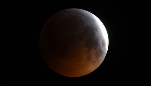 Partielle Mondfinsternis am 28. August: Fr&uuml;haufsteher erleben ein seltenes Himmelsschauspiel