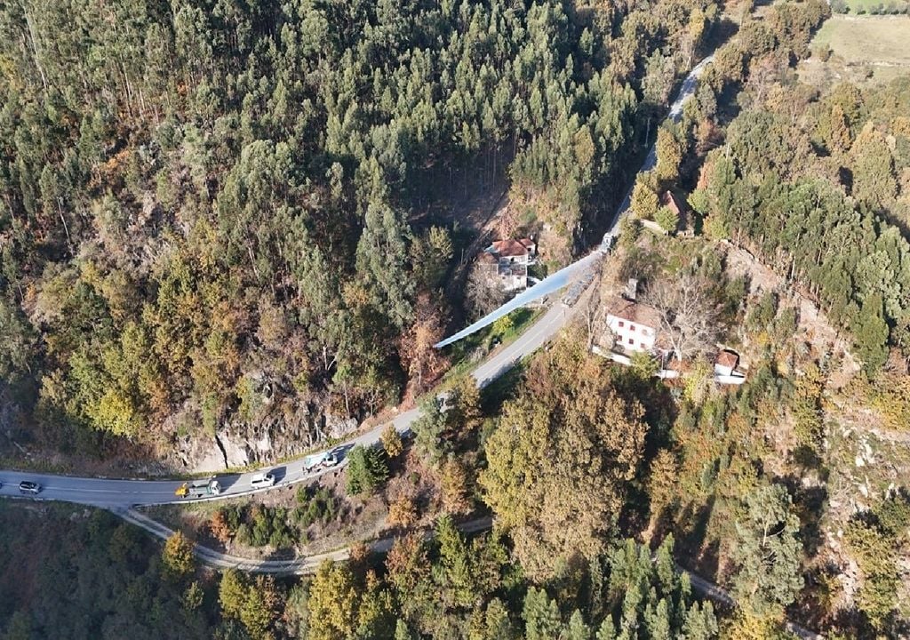 transporte de pás do parque eólico do Tâmega transporte de pás do parque eólico do Tâmega