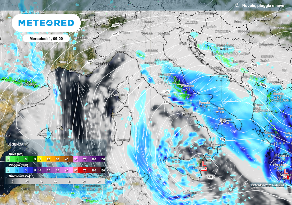 Mercoledì, primo giorno d'aprile 2026, un vigoroso ciclone sarà in azione al sud, con richiamo di correnti fredde e instabili dal Balcani. Previste piogge e anche nevicate in Appennino centrale, come mostra qui ECMWF.