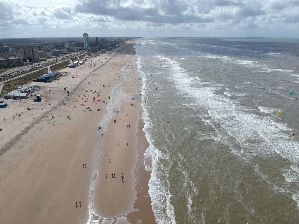 Zandvoort Lust auf holländische Nordsee? Von Amsterdam ist man ganz schnell in Zandvoort. Foto: Adobe Stock