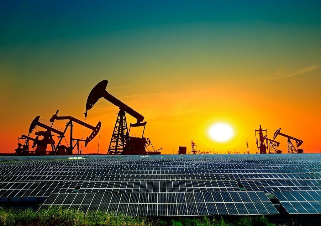 Le fonti energetiche rinnovabili sono in grande espansione in tutto il mondo, ma fra i primi investitori, a sorpresa, ci sono proprio i paesi arabi produttori di petrolio.