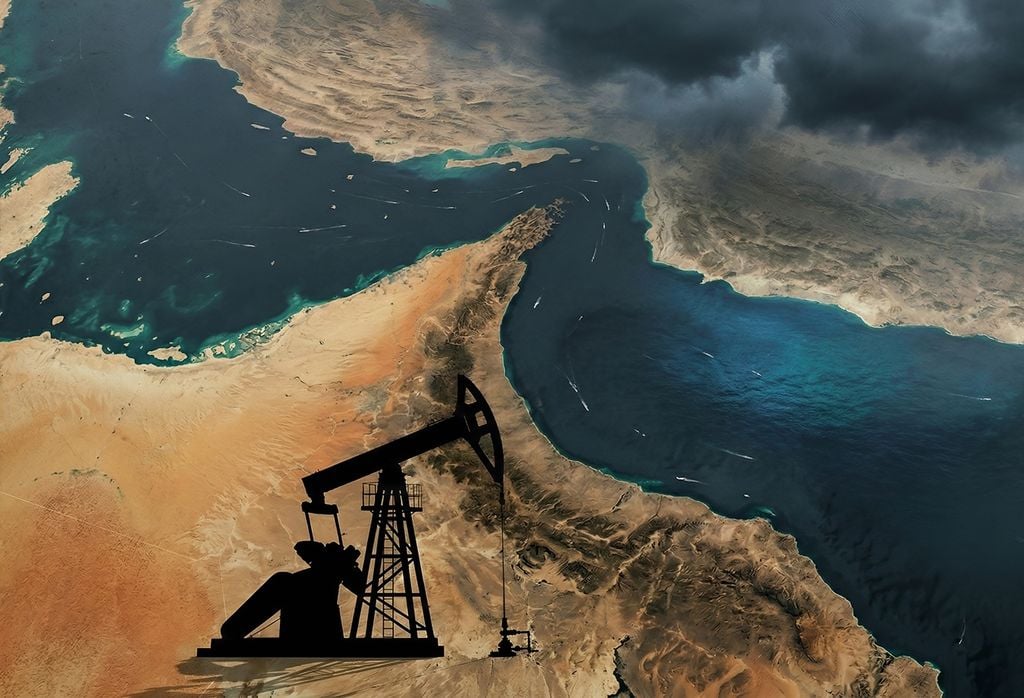 Lo Stretto di Hormuz è un punto di passaggio obbligato per le petroliere, oggi al centro dell'attenzione mondiale per il blocco imposto dall'Iran.