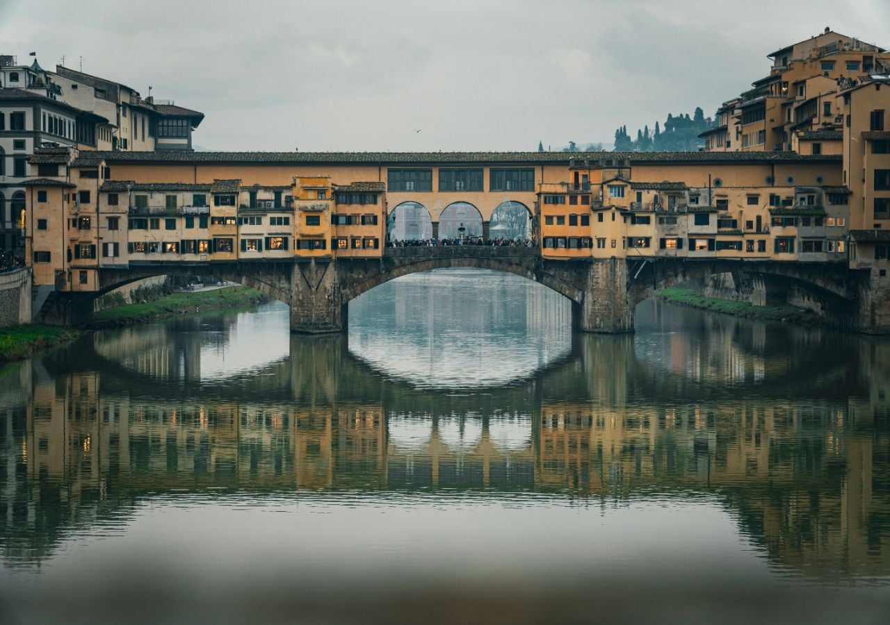 Pronto para explorar esta passagem secreta? Foto: Unsplash