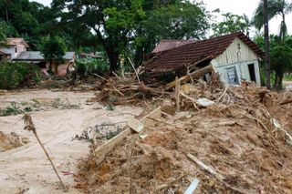 Perdas económicas com desastres relacionados com clima disparam