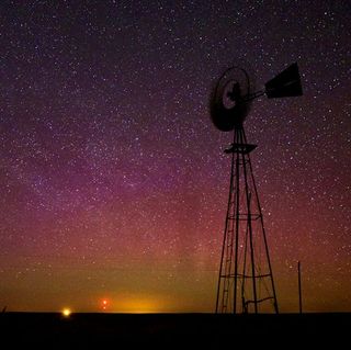 Perturbaciones geomagnéticas y auroras