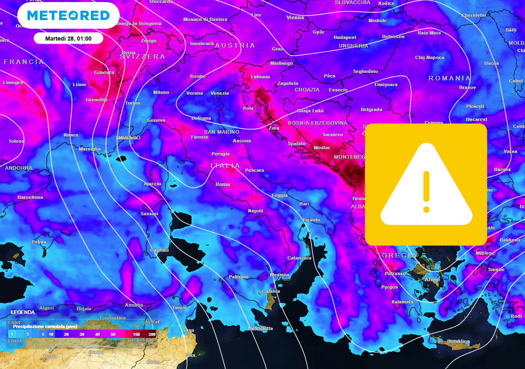 Forte maltempo. Forte maltempo.
