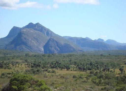 Pesquisadores alertam: a extra&ccedil;&atilde;o de quartzito pode destruir a cordilheira mais importante do Brasil