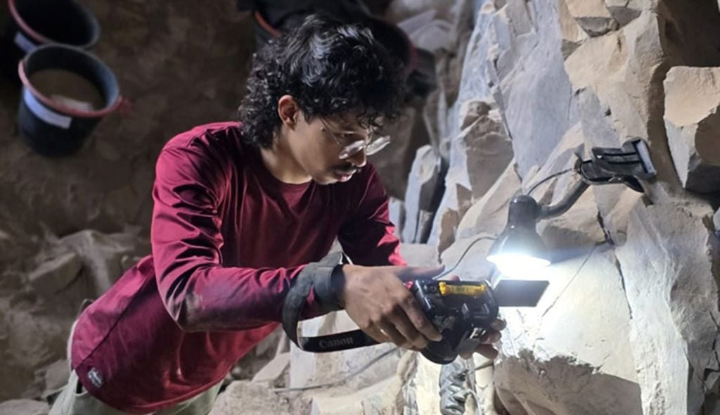 A equipe investiga sepultamentos humanos datados entre os séculos XIII e XV, para identificar ligações históricas, culturais e biológicas com os povos indígenas atuais do Brasil Central. Foto: Arquivo pessoal A equipe investiga sepultamentos humanos datados entre os séculos XIII e XV, para identificar ligações históricas, culturais e biológicas com os povos indígenas atuais do Brasil Central. Credito: Arquivo pessoal