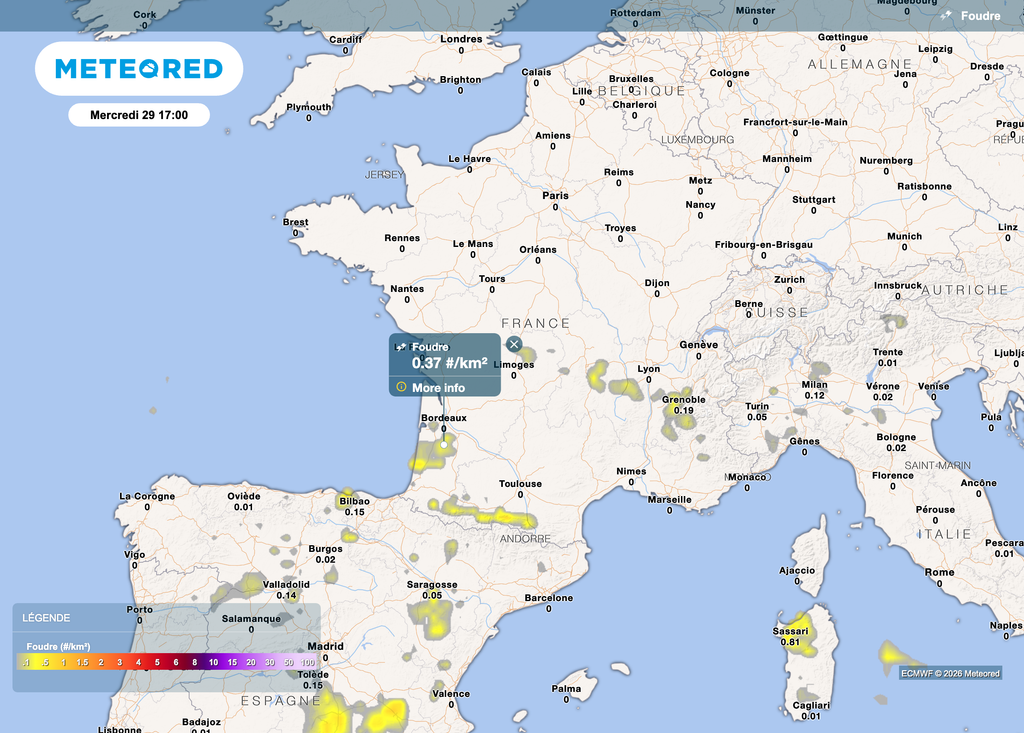 Des orages plutôt prévus sur la moitié sud dès lundi / mardi, dan sun premier temps vers les reliefs.