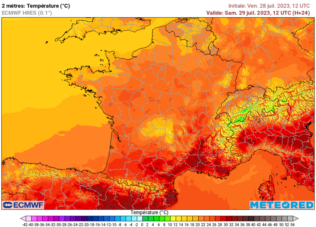 Petite chaleur sur une majorité de la France favorisant le développement d'orages.