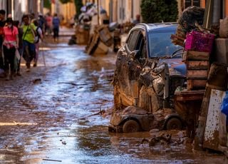 Pluies torrentielles en Espagne et en Italie : pourquoi les inondations font-elles autant de dégâts ?