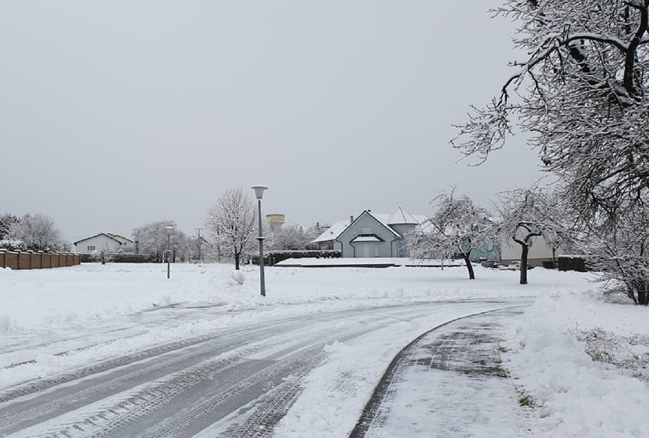 Plus De 20 Cm De Neige Au Nord Est Des Cumuls Inedits Depuis 10 Ans