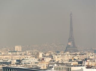 La pollution de l'air responsable d'un assombrissement du ciel ?