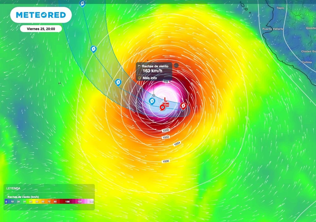 Las rachas de viento en la periferia del sistema alcanzarán valores superiores a los 200 km/h. Las rachas de viento en la periferia del sistema alcanzarán valores superiores a los 200 km/h.