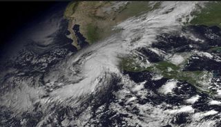 Por primera vez: antimateria en un poderoso huracán